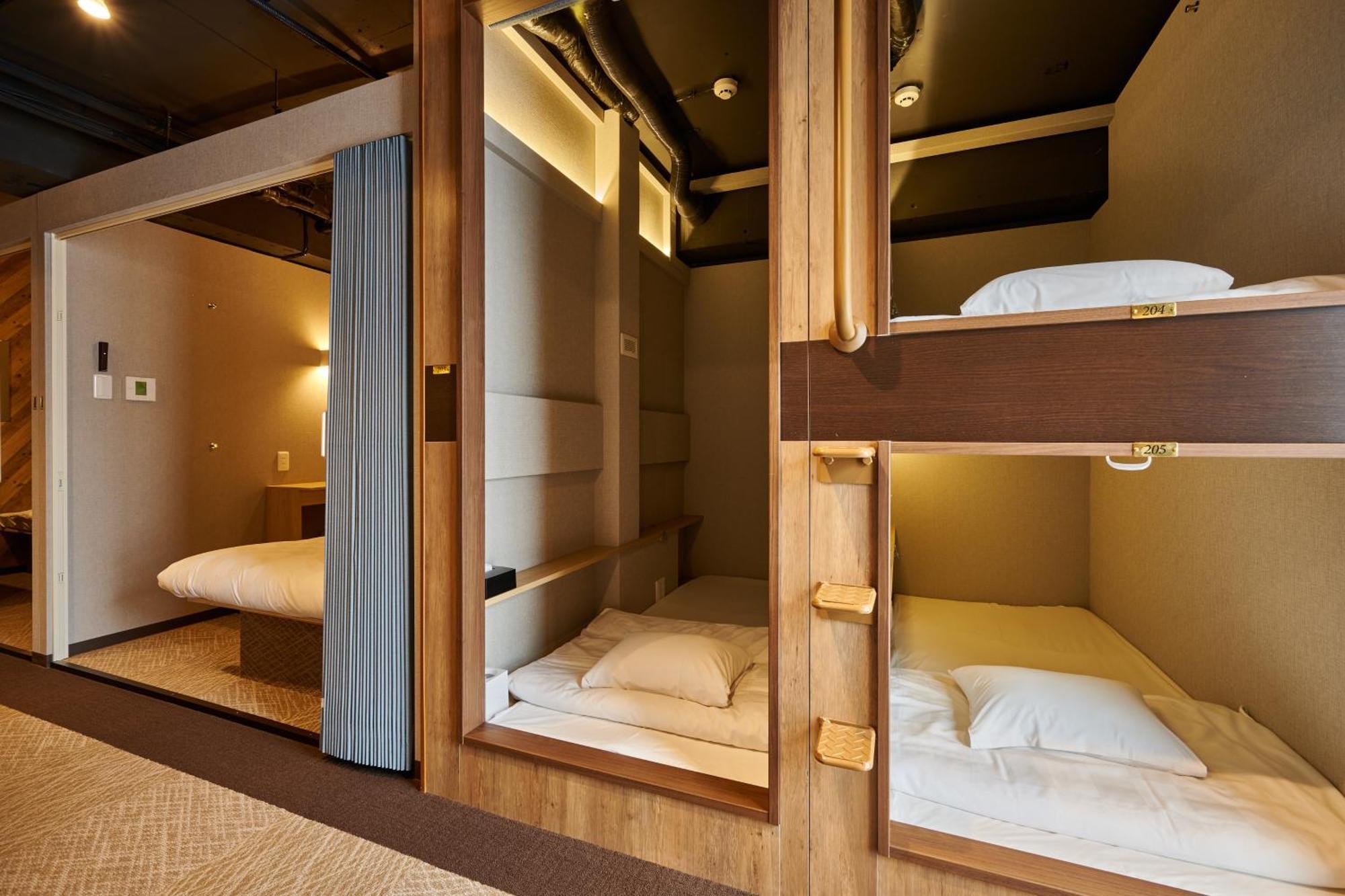 Capsule Hotel Continue Nijojokita 교토 외부 사진
