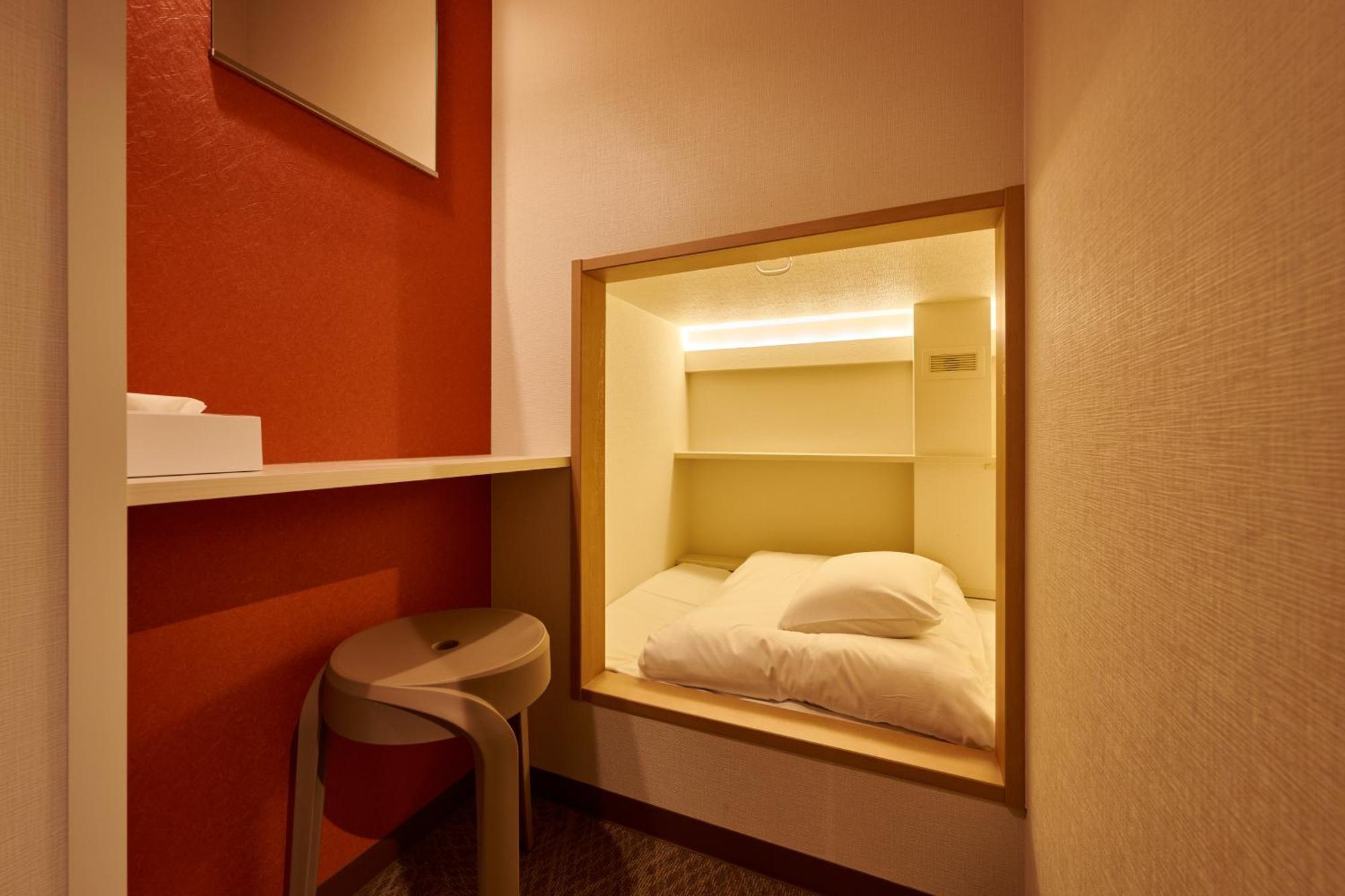 Capsule Hotel Continue Nijojokita 교토 외부 사진