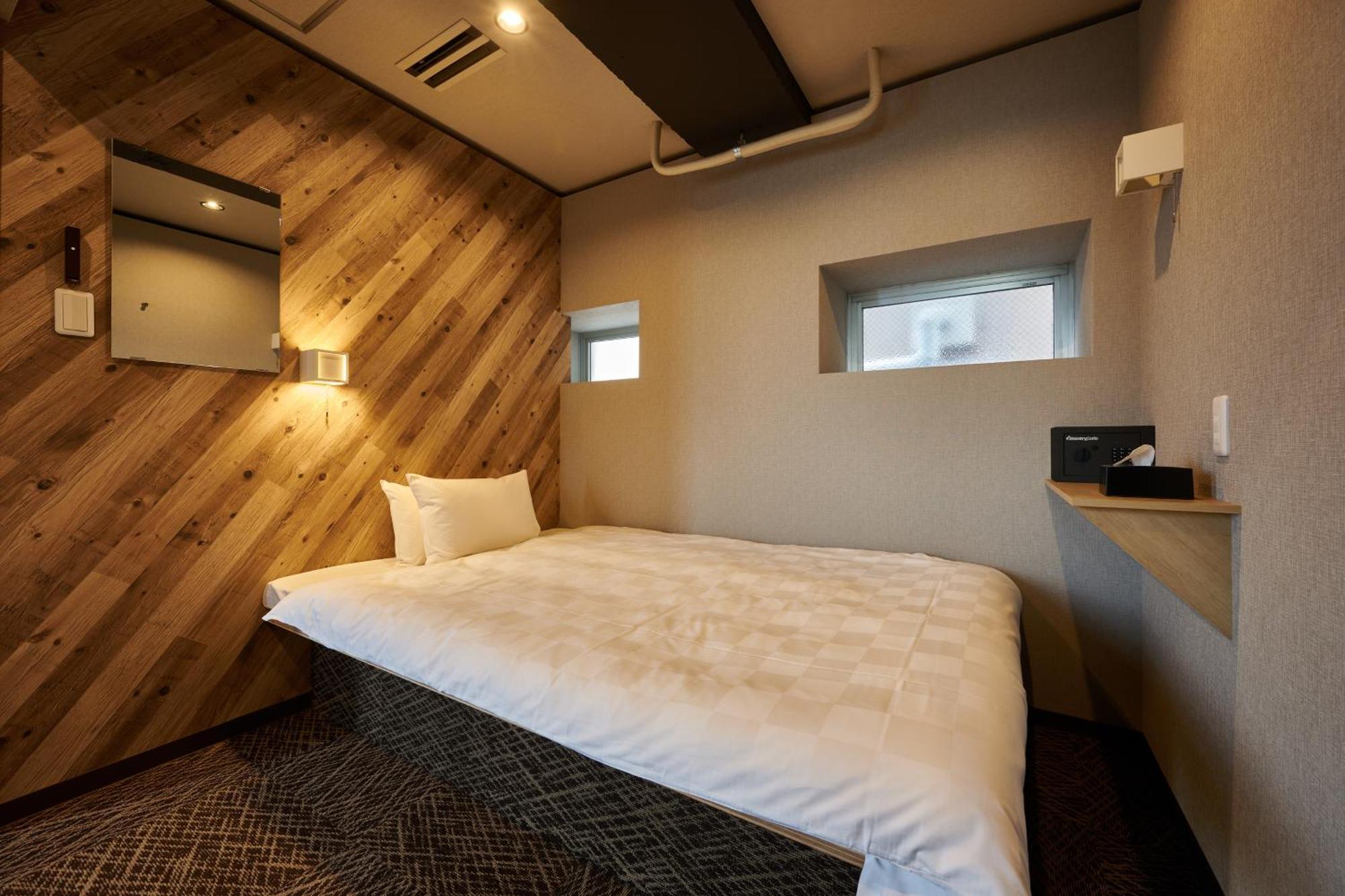 Capsule Hotel Continue Nijojokita 교토 외부 사진