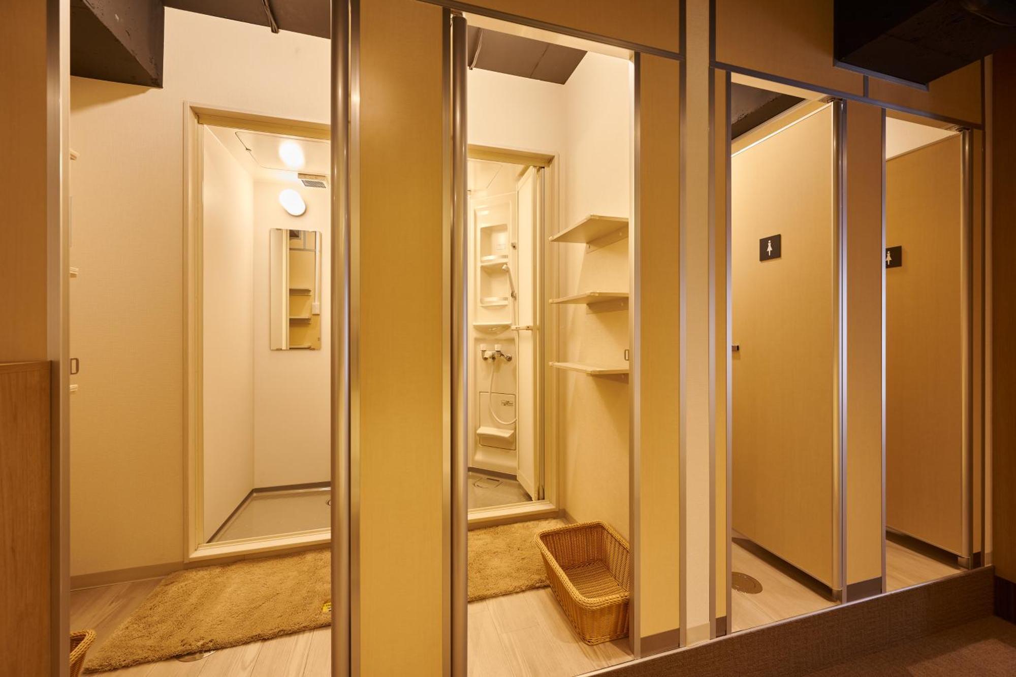 Capsule Hotel Continue Nijojokita 교토 외부 사진